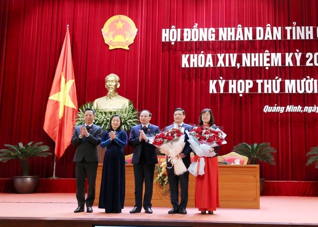 Phê chuẩn kết quả bầu Phó Chủ tịch UBND tỉnh Quảng Ninh